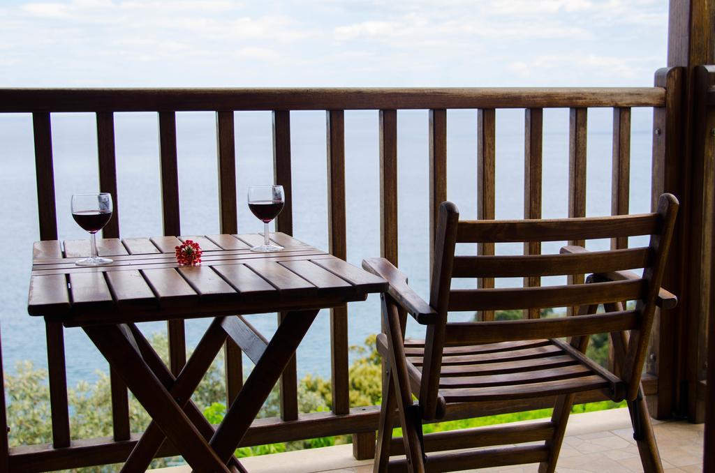 Guesthouse Enastron Хорефто Экстерьер фото
