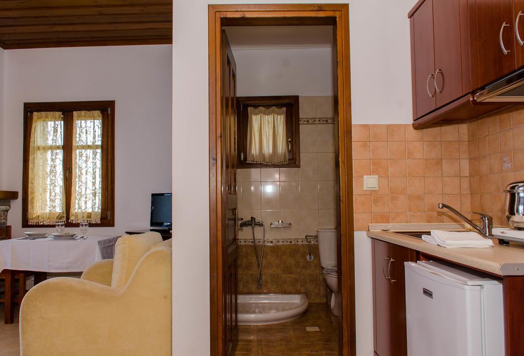 Guesthouse Enastron Хорефто Экстерьер фото