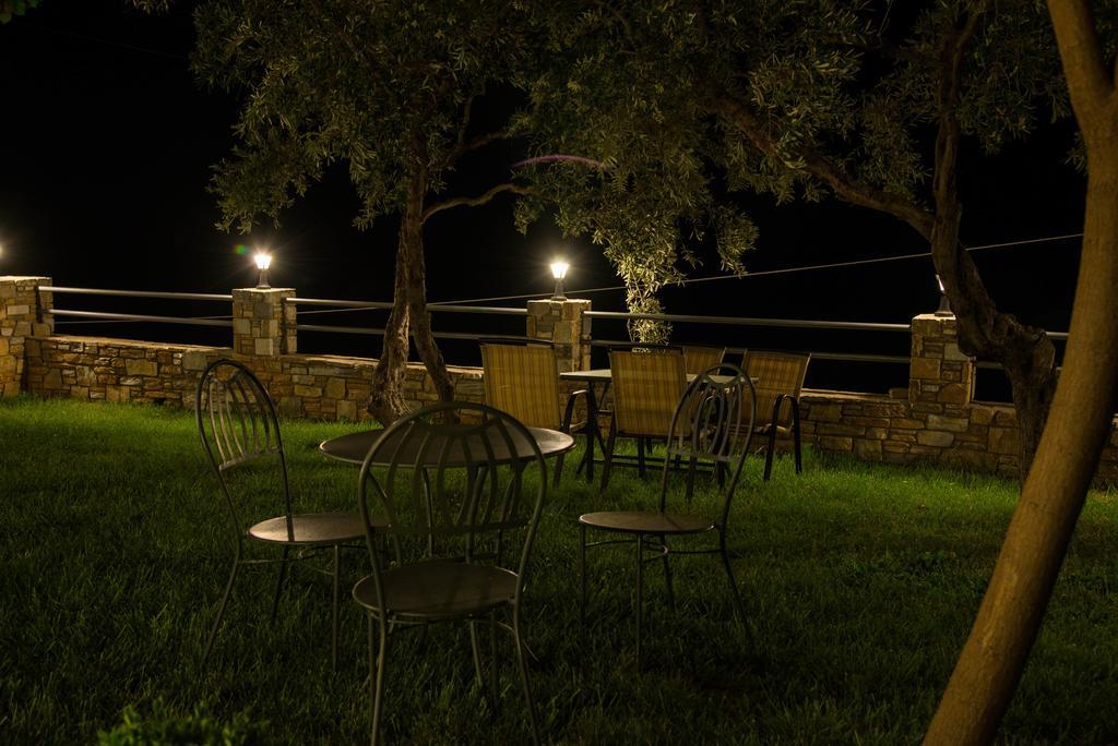 Guesthouse Enastron Хорефто Экстерьер фото